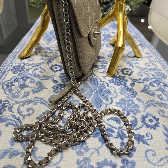 Chanel Python Wallet On Chain - Picture 10 of 12